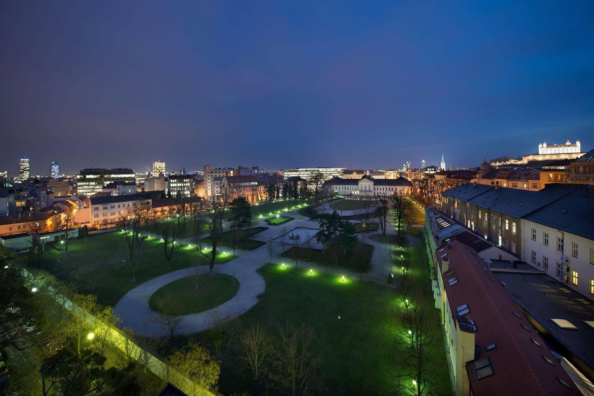 Wilson Palace By Loft Bratislava Exterior photo